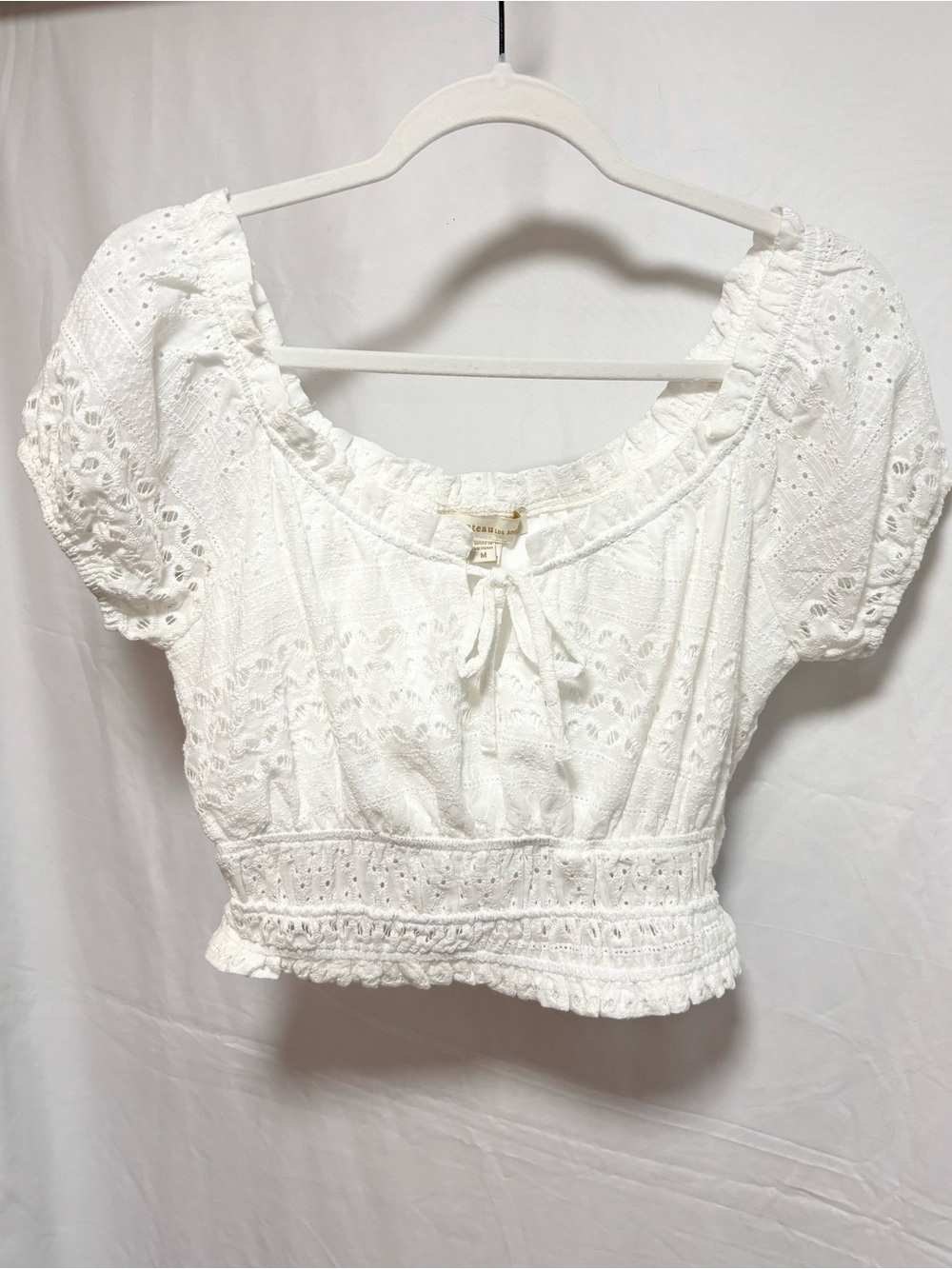 Monteau White Eyelet Tie-Front Cropped Peasant Blouse